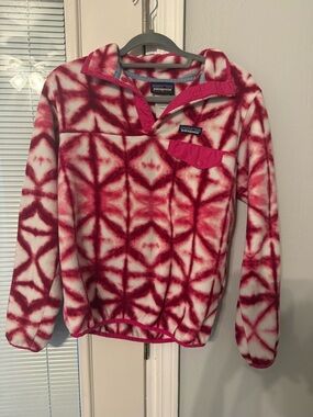 Patagonia pink tie dye